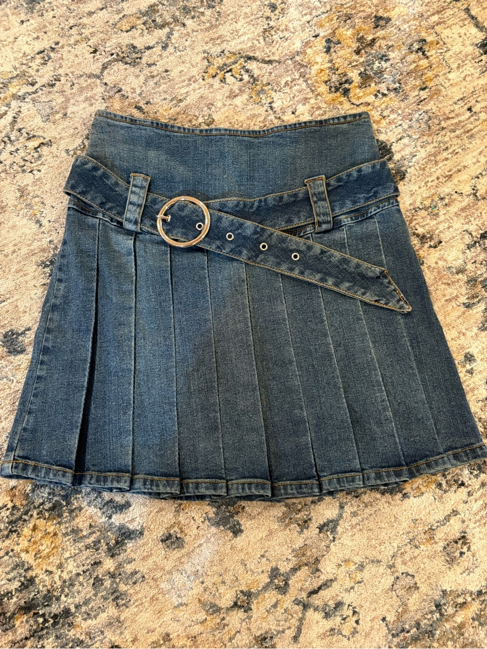 Vintage Argee Women’s Blue Denim Pleated Belted Skirt w/ Buckle, Size 3/5